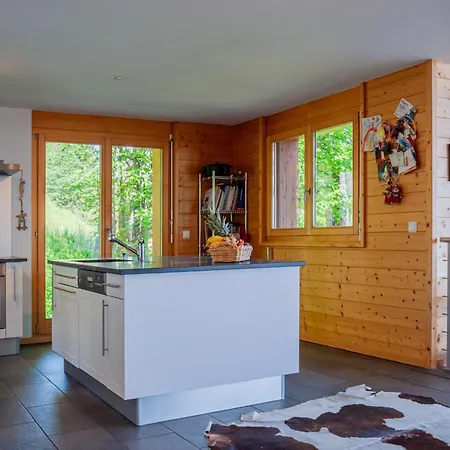 Arvine By Interhome